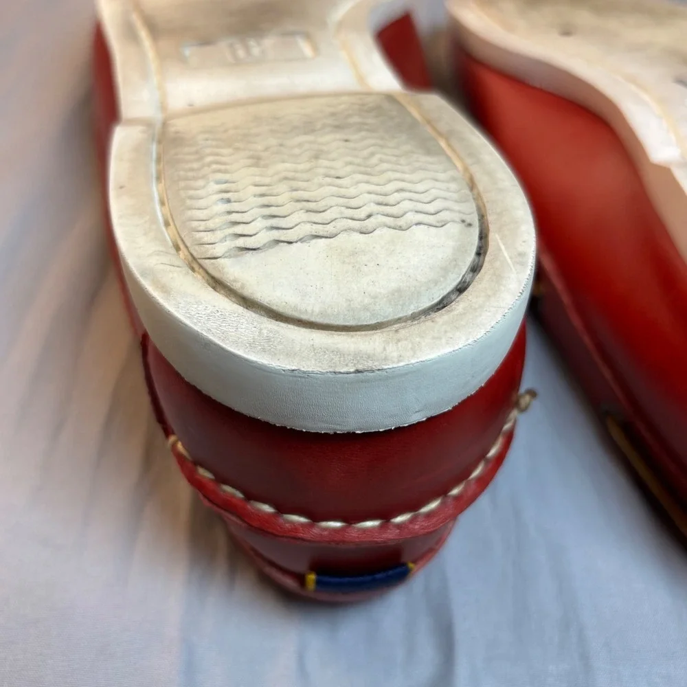 Allen Edmonds Maritime  Boat deck Shoes men's 9d red leather Nautical